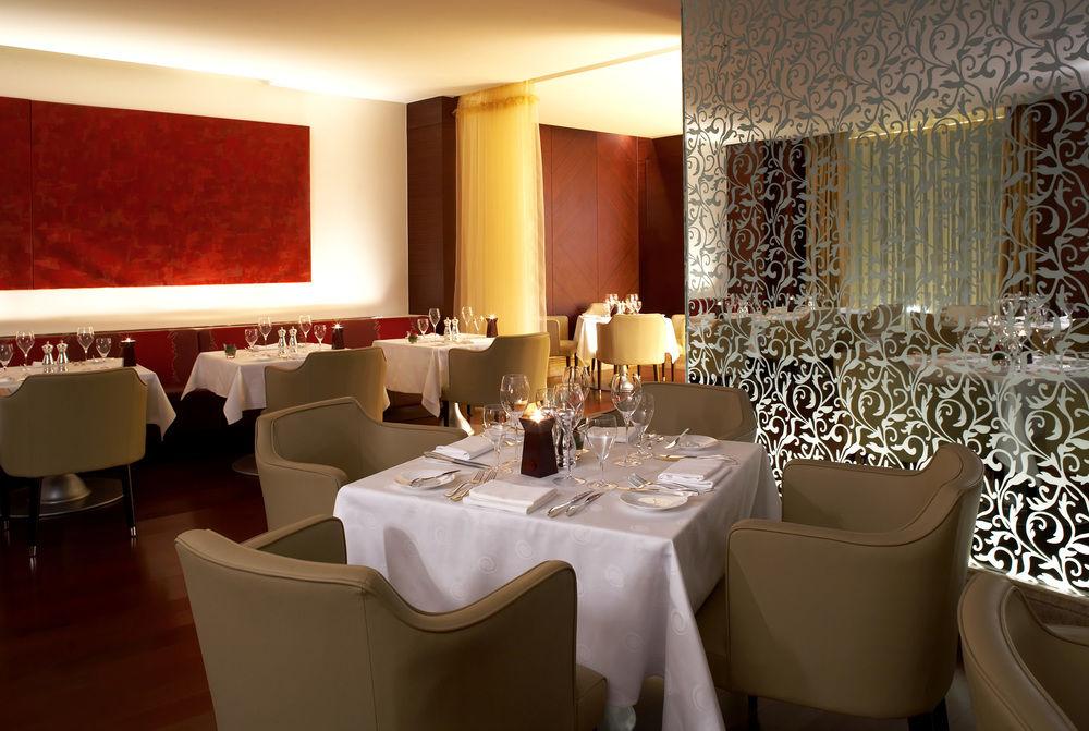 The Ritz-Carlton Beijing Hotell Exteriör bild